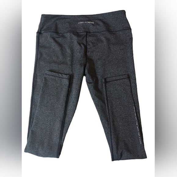 Love fitness, large, seamless leggings in charcoal grey - Picture 2 of 4